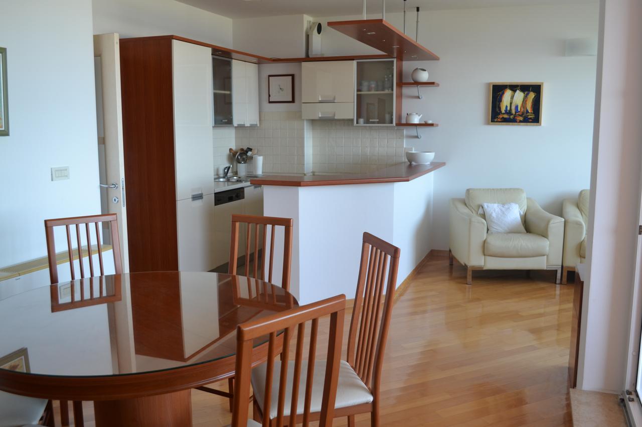 Apartment Sunny Спліт Екстер'єр фото